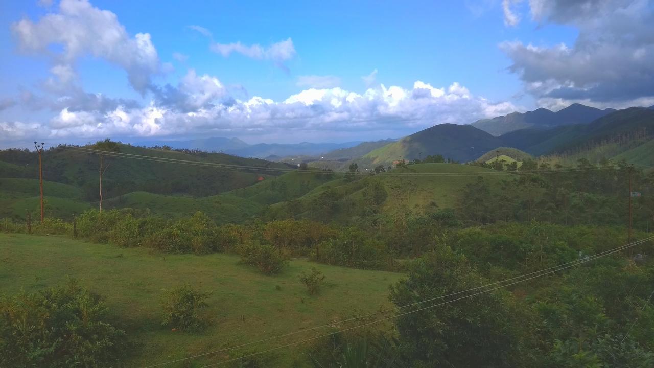 فندق Vagamon Clouds المظهر الخارجي الصورة