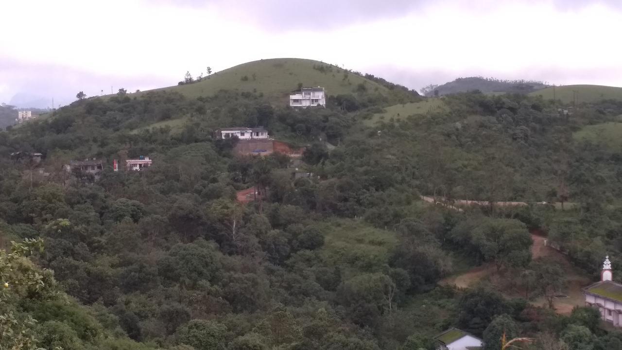 فندق Vagamon Clouds المظهر الخارجي الصورة