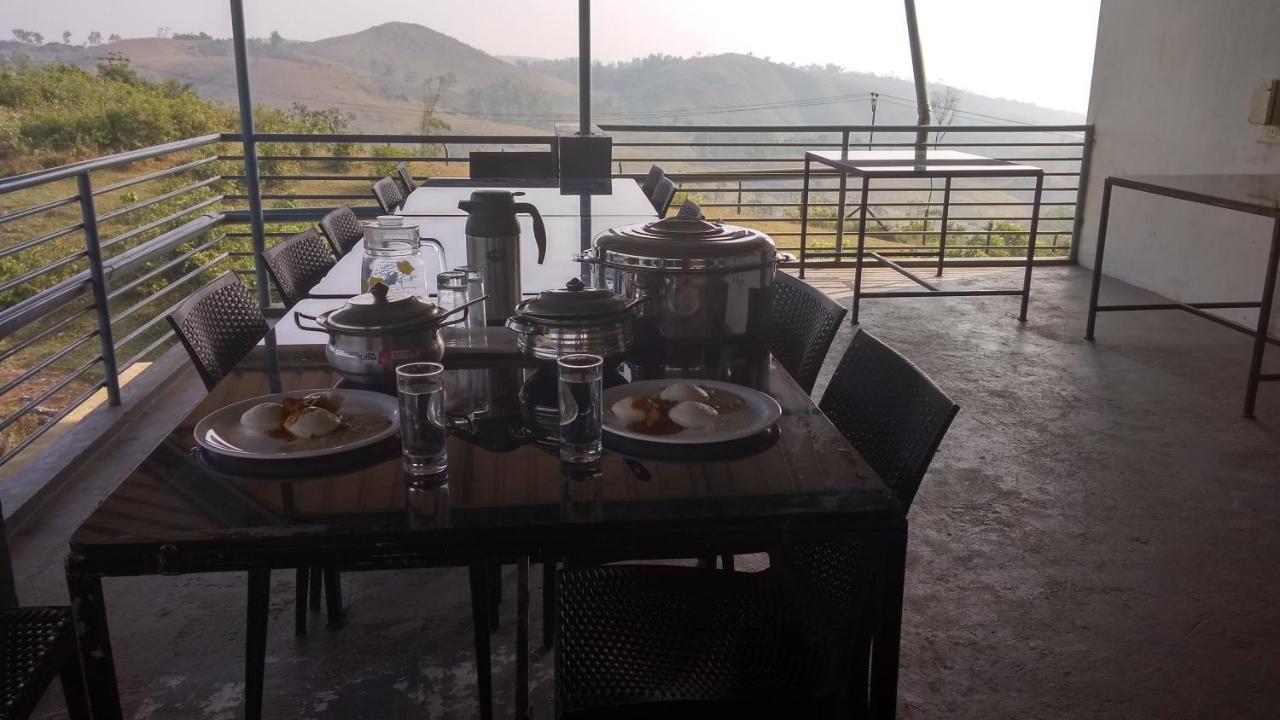 فندق Vagamon Clouds المظهر الخارجي الصورة